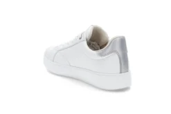 Bekväm och klassisk sneaker