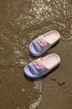 Dra på sandaler