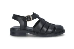 Elegant sandal med rem