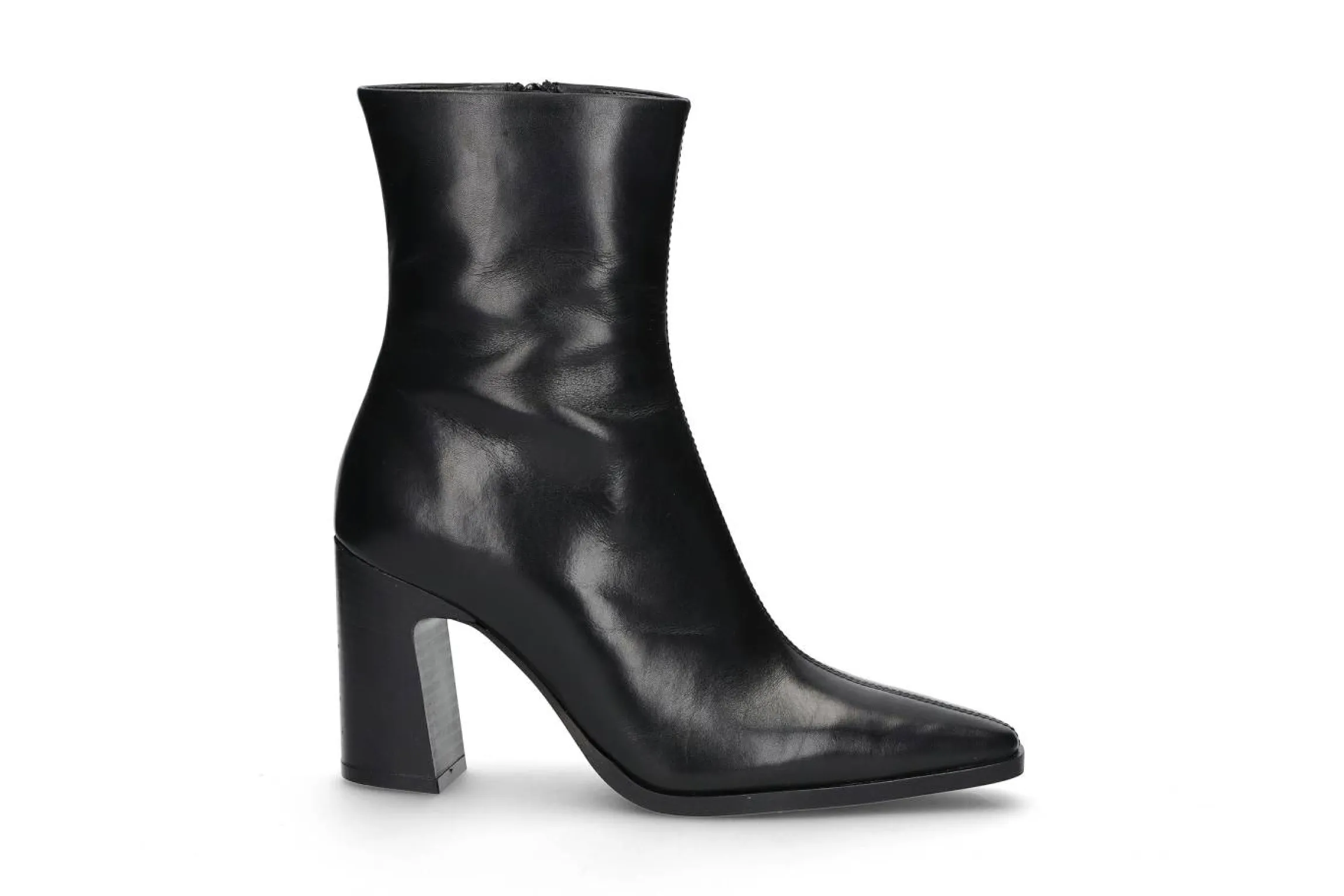 Elegant stövlett med klack
