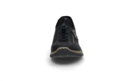 Fritidsskor med slip-on-funktion