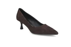 Klassiska eleganta pumps
