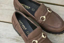 Klassiska och bekväma loafers