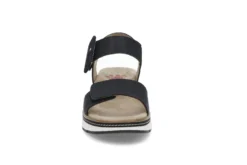 Klassisk och bekväm kilklacksandal