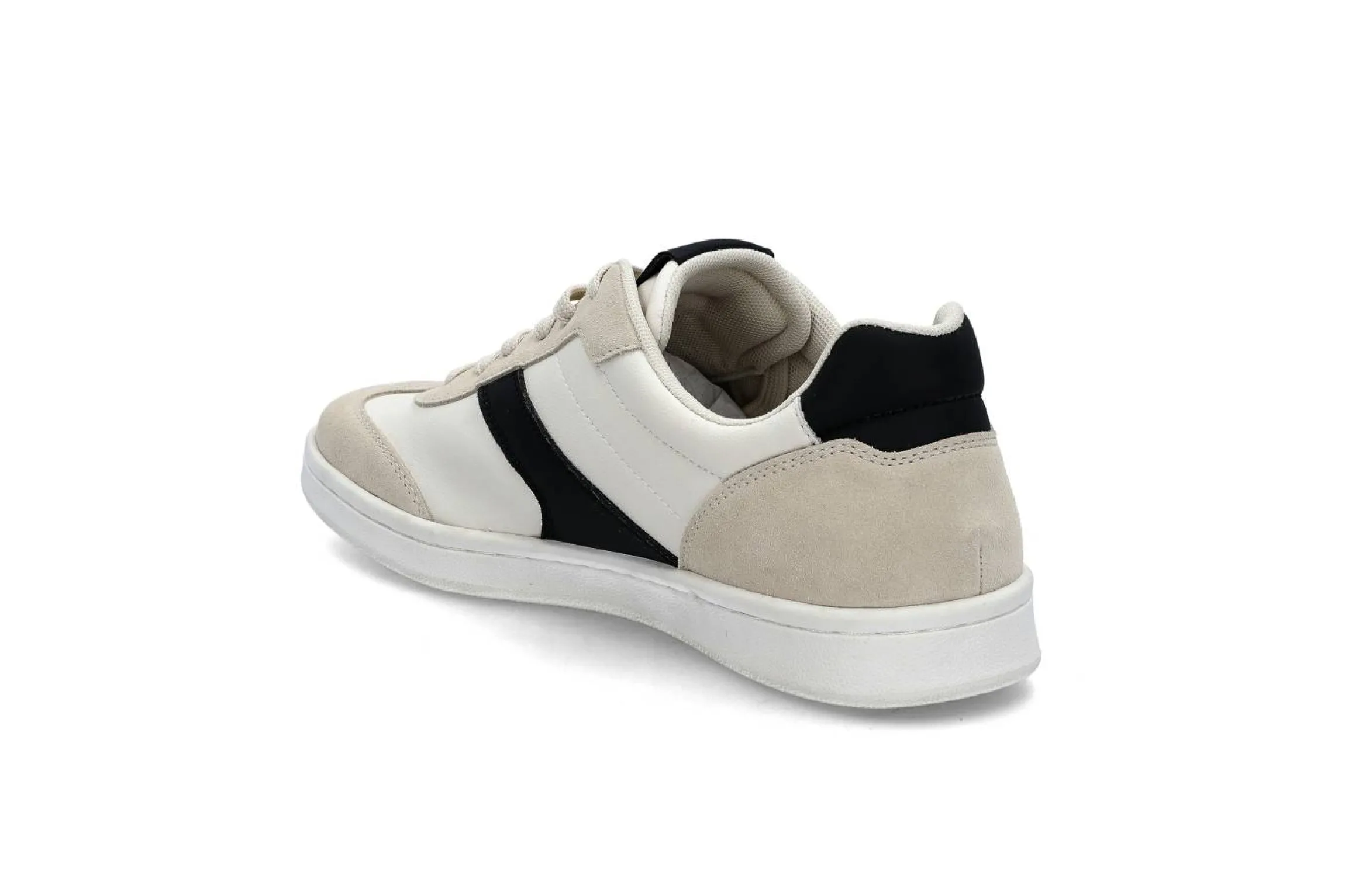 Modern cupsole sneaker