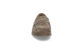 Modern loafer