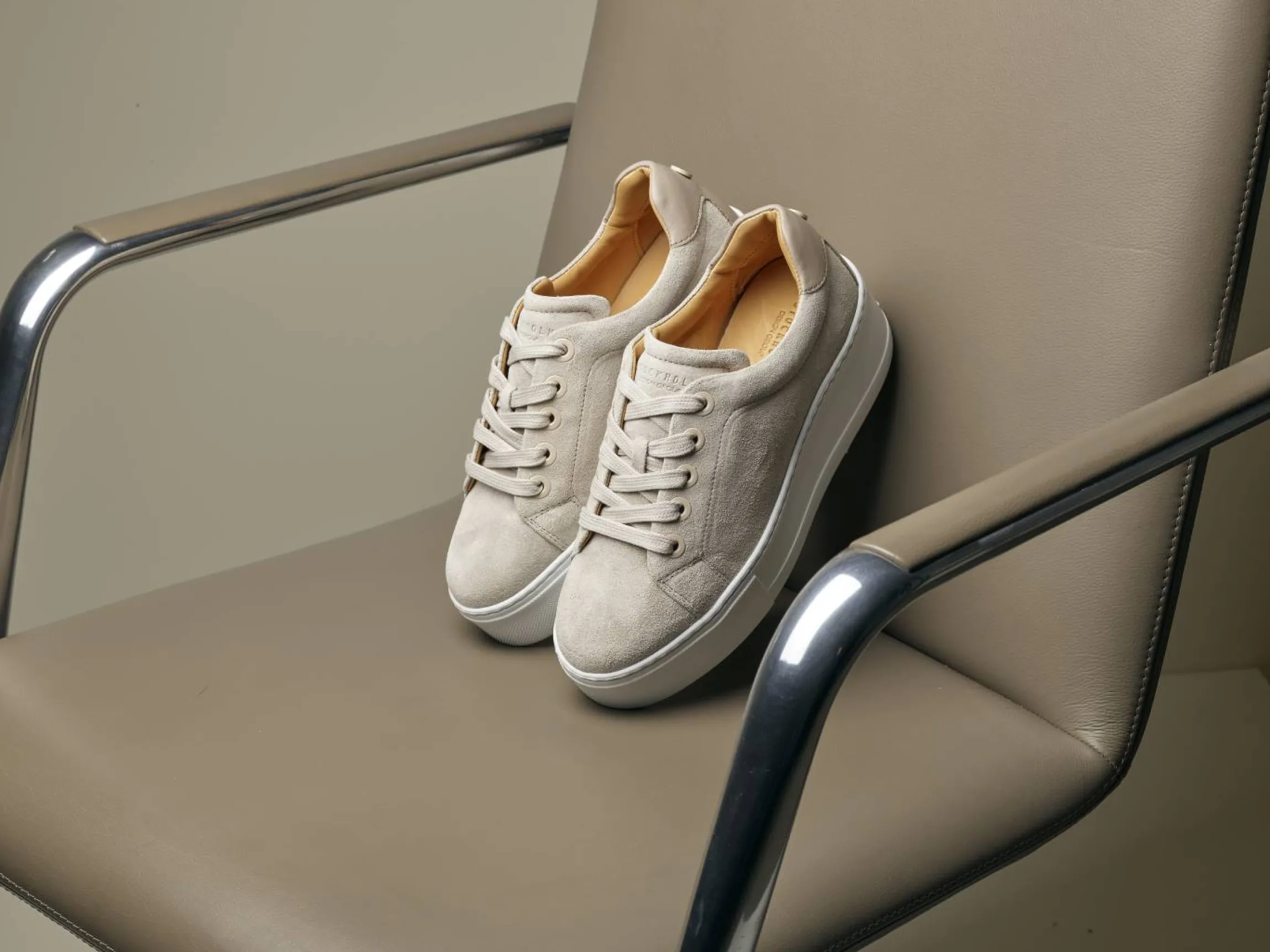 Platåsneakers