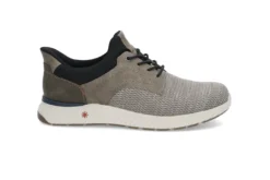 Praktisk slip-on-sko