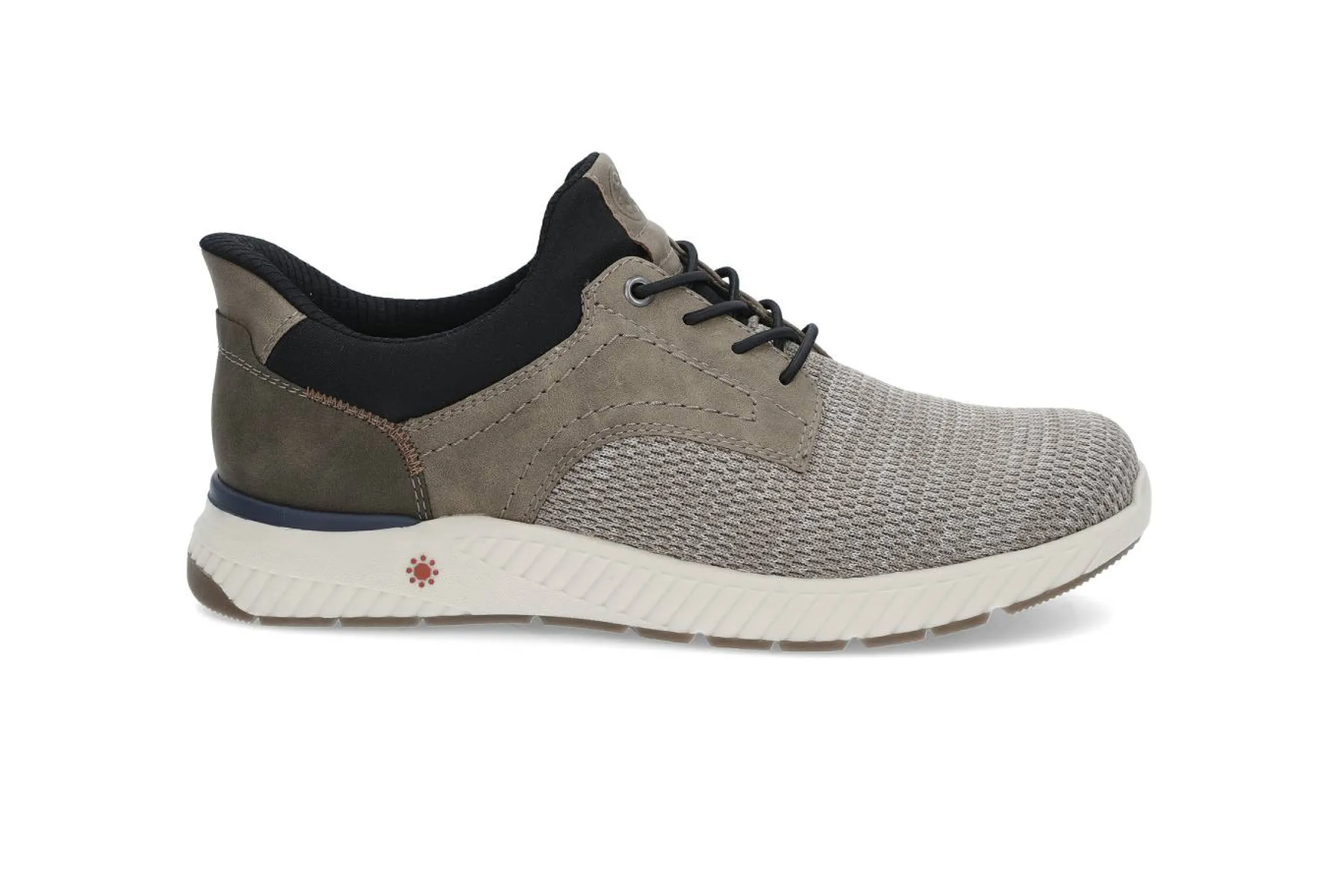 Praktisk slip-on-sko