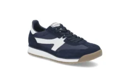Sportiga sneakers
