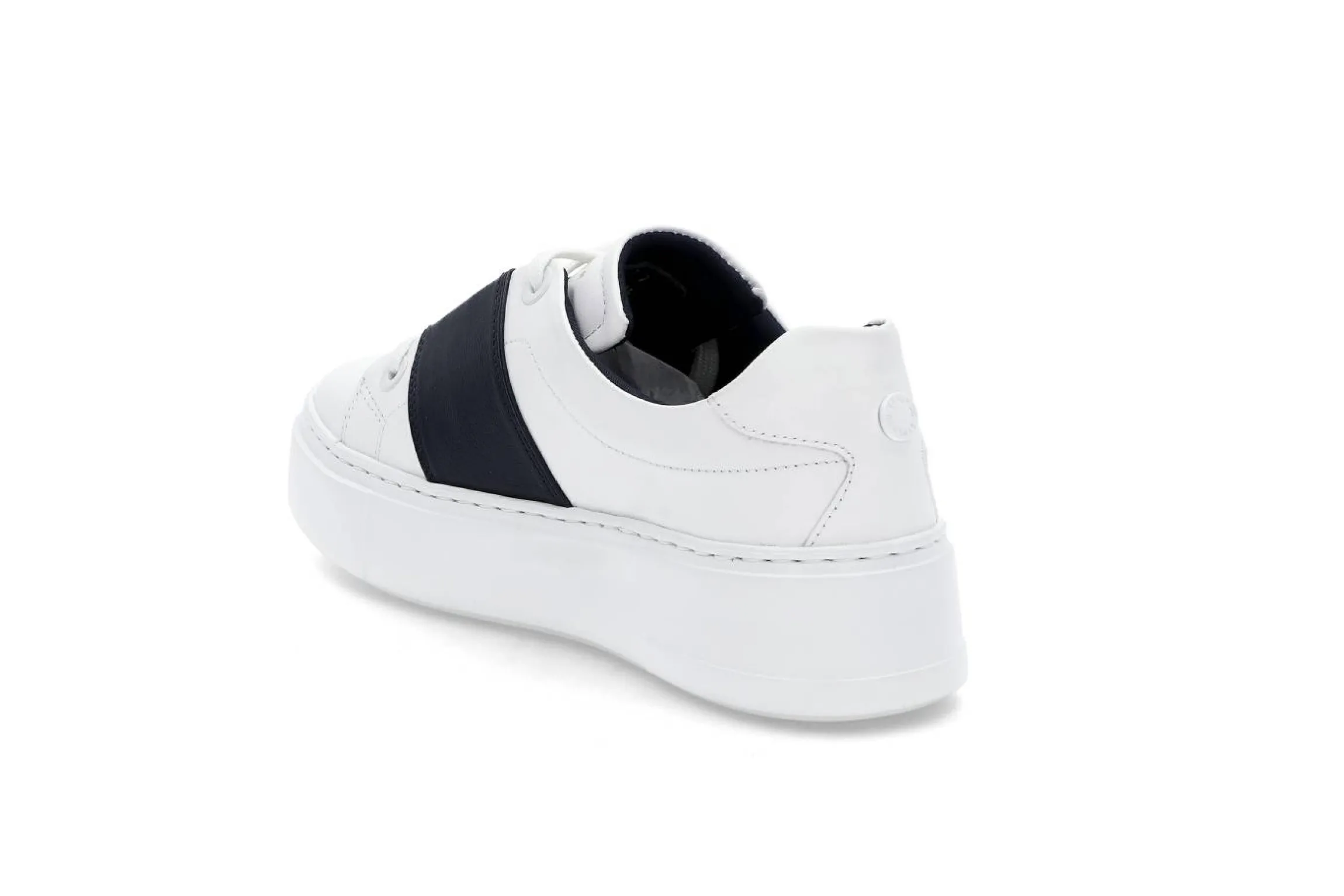 Sportiga sneakers