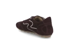 Sportiga sneakers i mocka