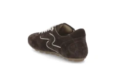 Sportiga sneakers i mocka