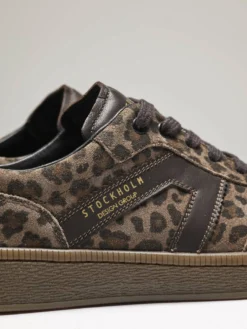 Trendiga sneakers