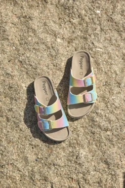 Tuff sandal